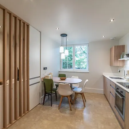 Le Jungle - Appt Pour 6 Avec Parking Prive Apartment Paray-le-Monial Exterior photo