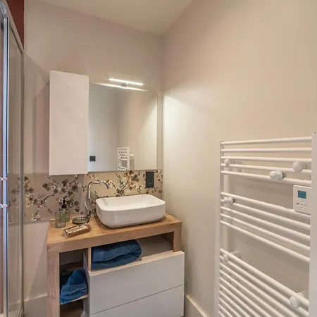 Le Jungle - Appt Pour 6 Avec Parking Prive Apartment Paray-le-Monial Exterior photo